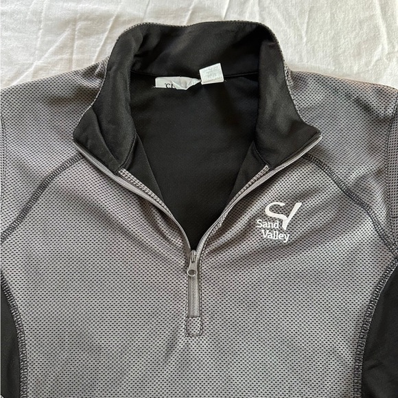 Women's Gray and Black Golf QZ - Picture 4 of 5